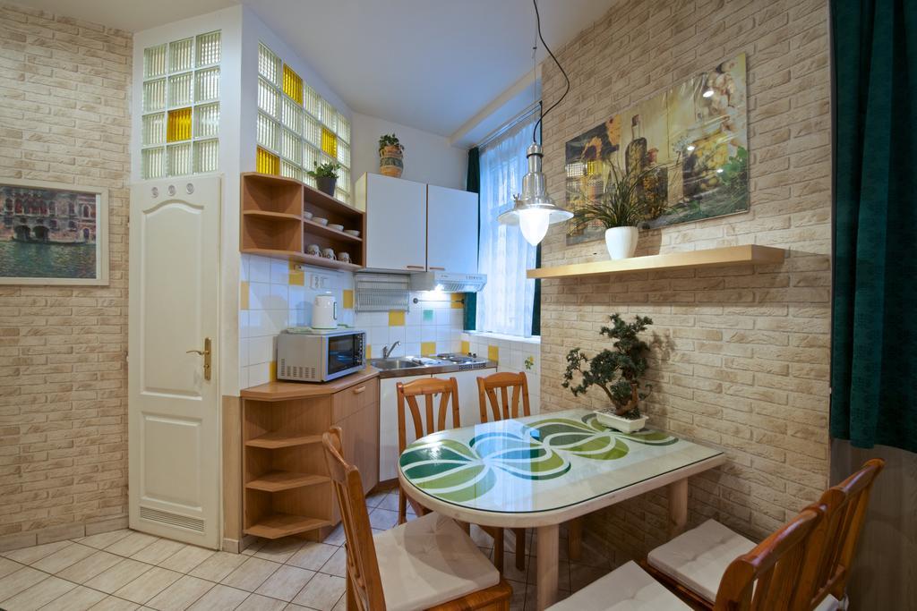Alice House Hotel apartamentowy 3*